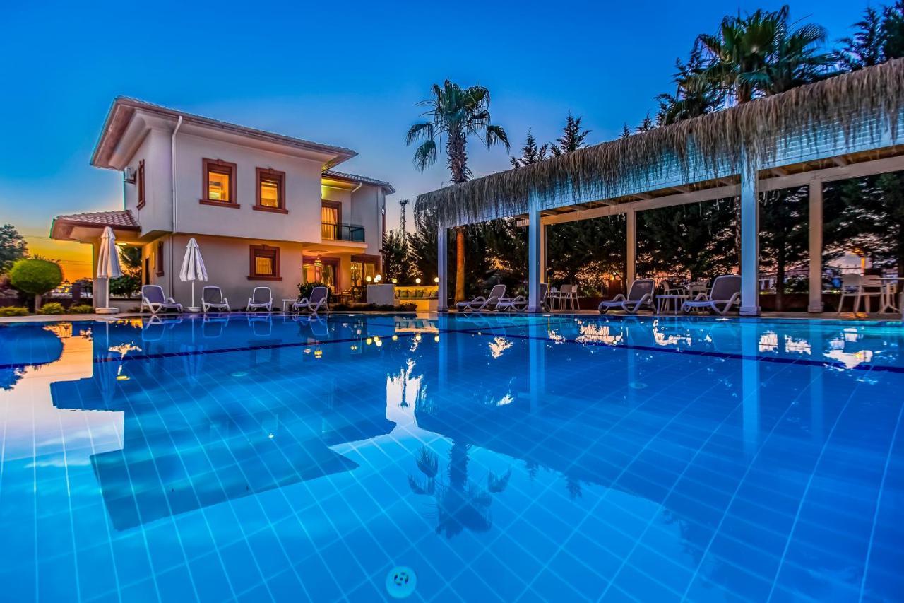 Aparthotel Vista *